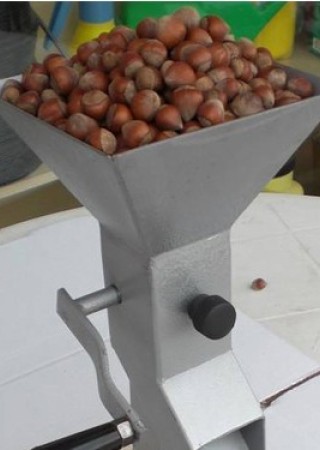 PeakBays Pratik Kollu Fındık, Ceviz, Badem Kıracağı Kollu Değirmen HBV000008JL48