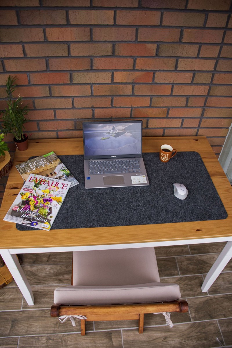 Masa Üstü Düzenleyici Bilgisayar ve Mouse Matı Pad 50x100 Cm Antrasit Masa Üstü Düzenleyici Bilgisayar ve Mouse Matı Pad 50x100 Cm Antrasit