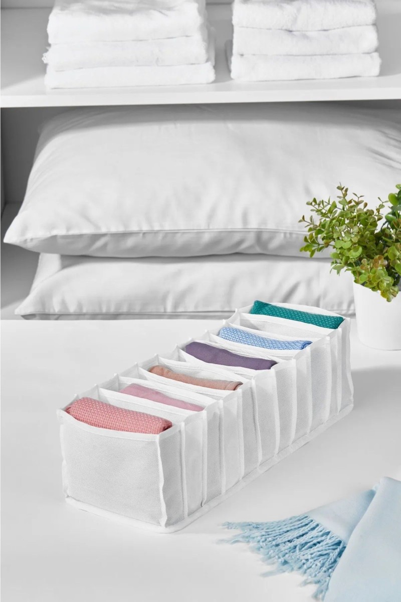 11 Bölmeli Çekmece İçi Katlanır Çamaşır Düzenleyici Organizer 13 x 13 x 38 cm 11 Bölmeli Çekmece İçi Katlanır Çamaşır Düzenleyici Organizer 13 x 13 x 38 cm
