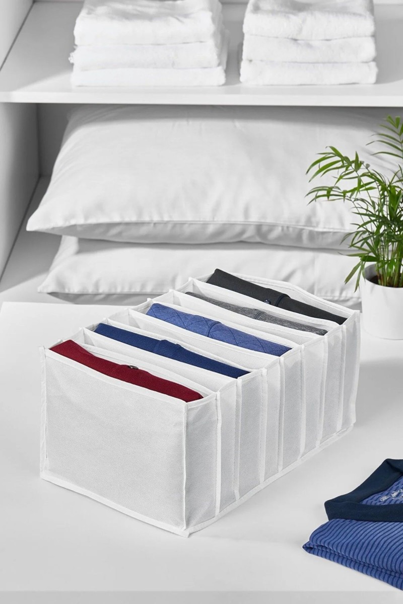 8 Bölmeli Çekmece İçi Katlanır Çamaşır Düzenleyici Organizer 14 x 23 x 36 cm 8 Bölmeli Çekmece İçi Katlanır Çamaşır Düzenleyici Organizer 14 x 23 x 36 cm