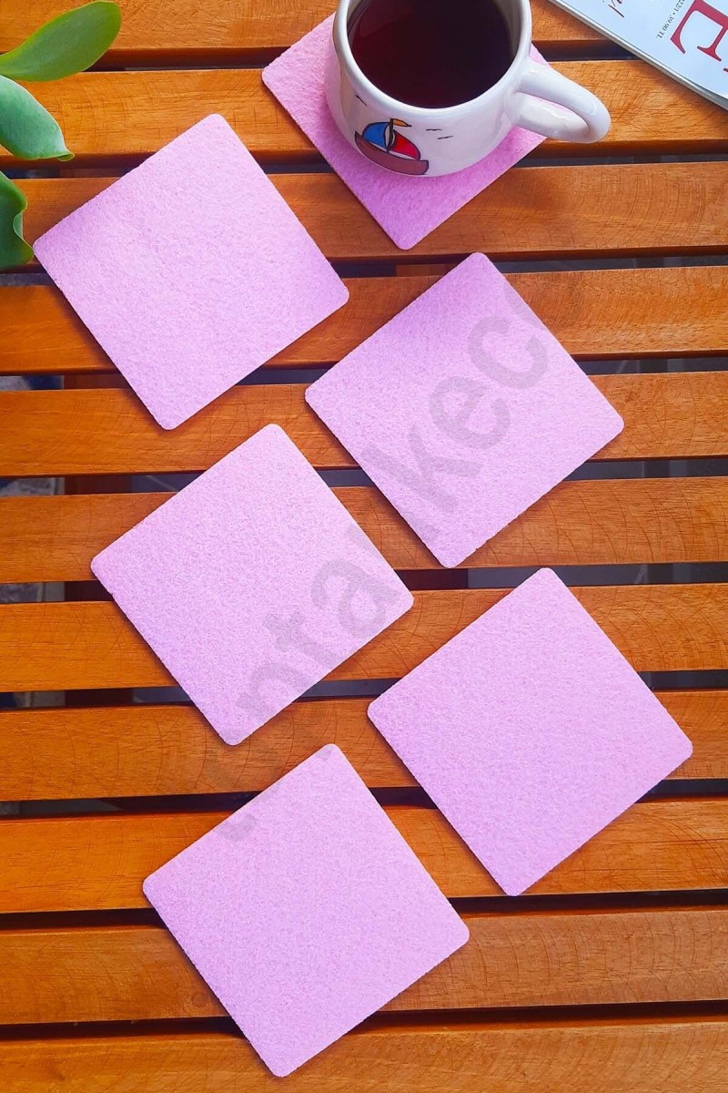 Şık Keçe Kare Bardak Altlıkları Pembe 6'lı Set Şık Keçe Kare Bardak Altlıkları Pembe 6'lı Set
