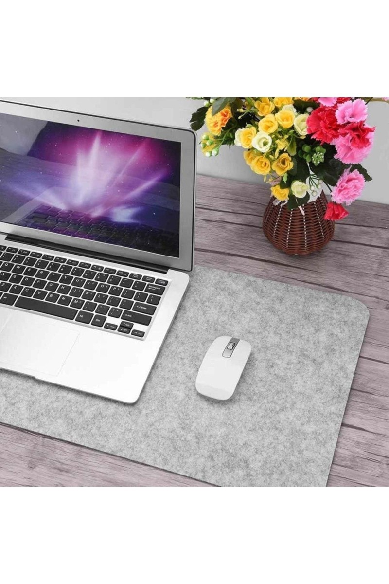 Masa Üstü Düzenleyici Şık Görünümlü Mouse Pad Gri 30x80 cm Masa Üstü Düzenleyici Şık Görünümlü Mouse Pad Gri 30x80 cm