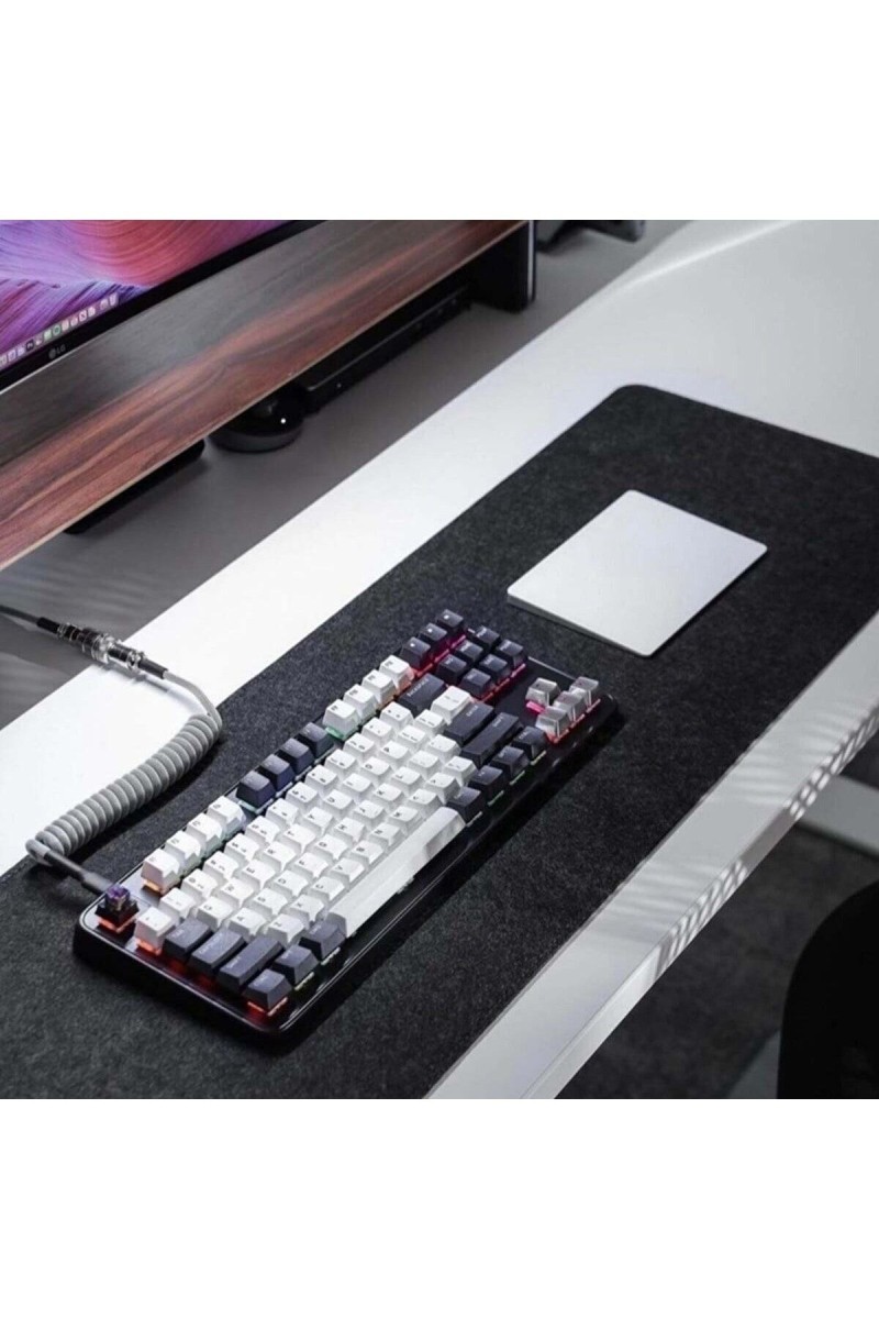 Masa Üstü Düzenleyici Şık Görünümlü Mouse Pad Antrasit 30x80 cm Masa Üstü Düzenleyici Şık Görünümlü Mouse Pad Antrasit 30x80 cm